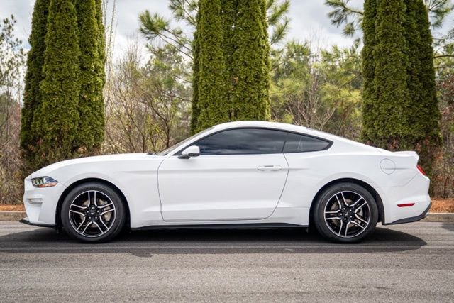 Used 2018 Ford Mustang Premium RWD image 9