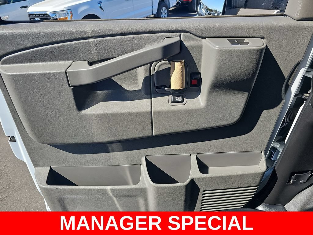 New 2023 Chevrolet Express 3500 w/ Power Convenience Package RWD image 28