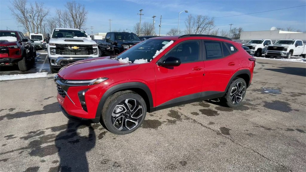 New 2026 Chevrolet Trax RS w/ Sunroof Package image 6