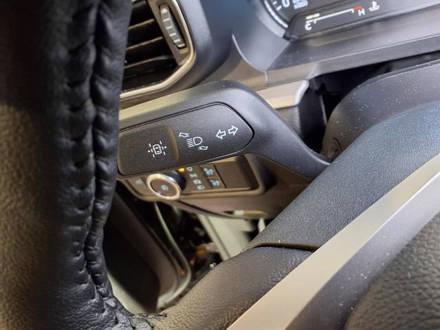 Used 2024 Ford Explorer XLT w/ Equipment Group 202A image 13