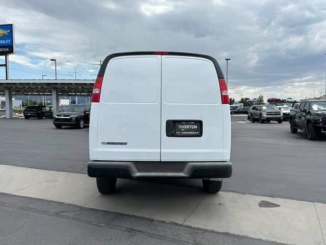 New 2026 Chevrolet Express 2500 w/ Driver Convenience Package RWD image 4