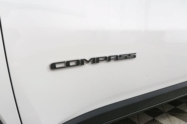 Used 2026 Jeep Compass Limited AWD/4WD image 6