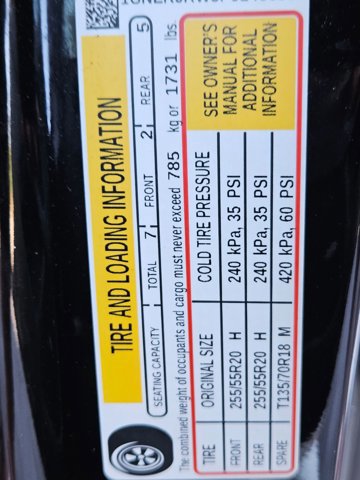 Used 2023 Chevrolet Traverse RS image 14