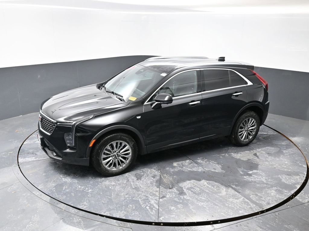 Used 2025 Cadillac XT4 Premium Luxury image 46