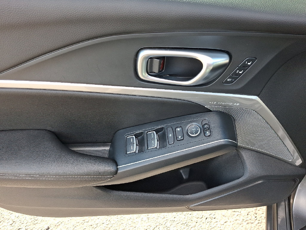Certified 2024 Acura Integra A-Spec w/ Technology Package FWD image 13