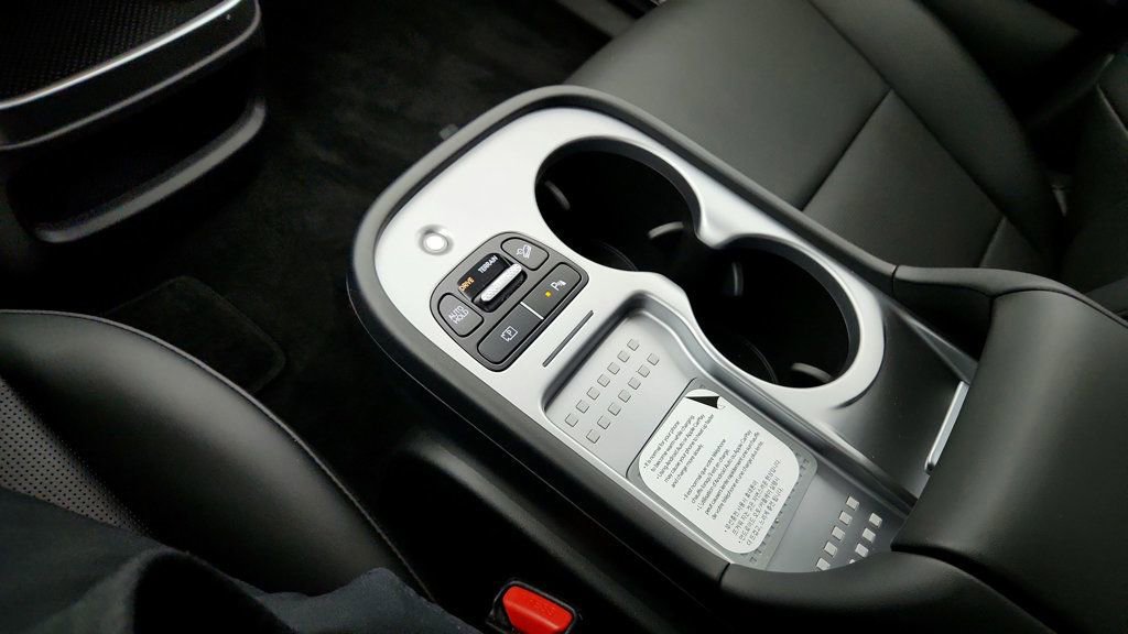 Used 2026 Hyundai Ioniq 9 Limited image 17