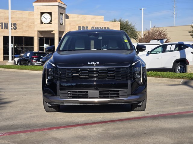 Certified 2026 Kia Sportage EX FWD image 2