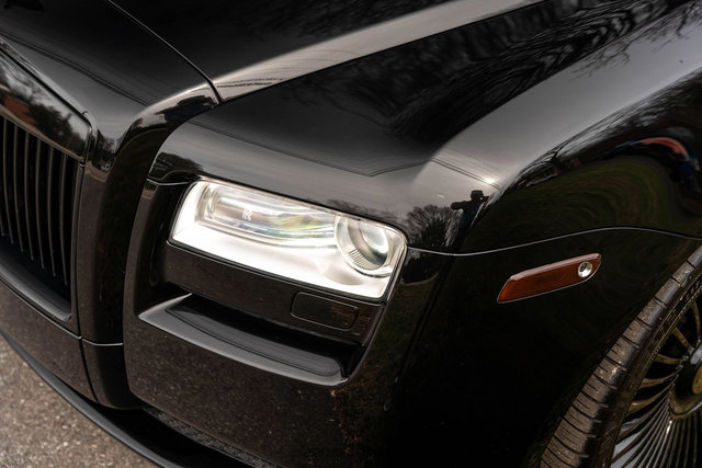 Used 2014 Rolls-Royce Ghost image 87