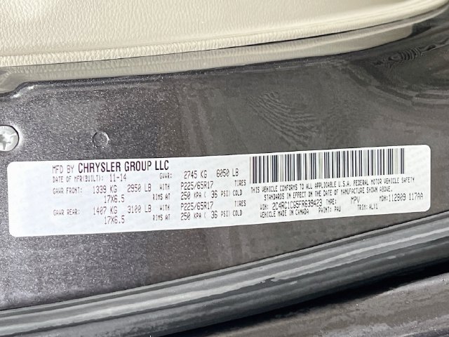 Used 2015 Chrysler Town & Country Touring-L w/ Driver Convenience Group FWD image 11