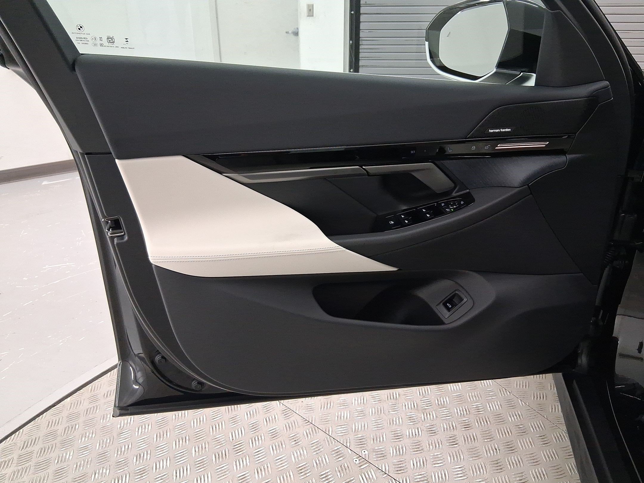 New 2026 BMW 530i RWD image 18