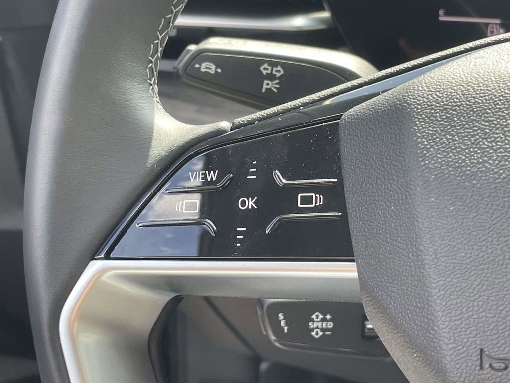 Used 2025 Audi Q5 Premium image 26