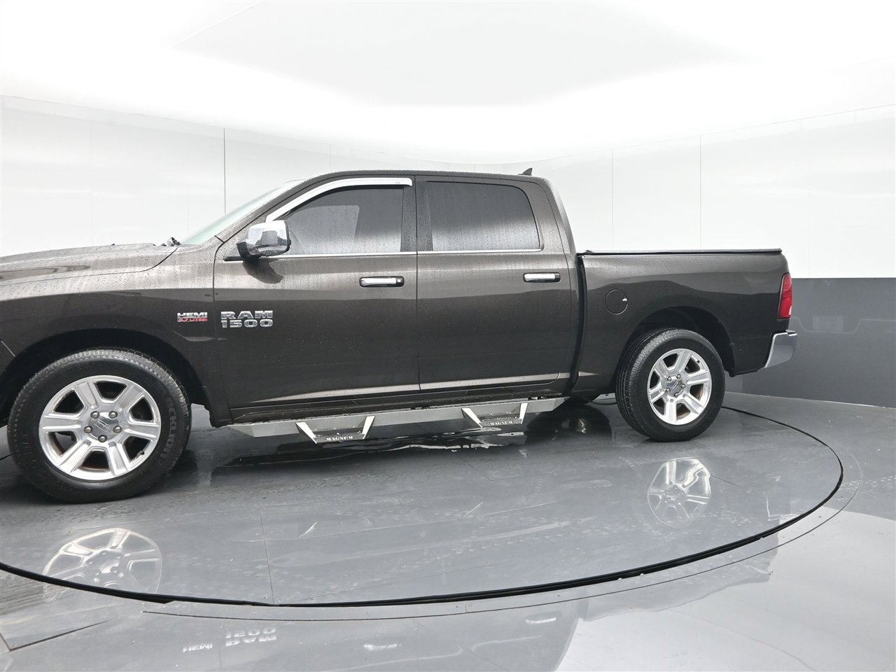 Used 2017 RAM 1500 Lone Star image 8