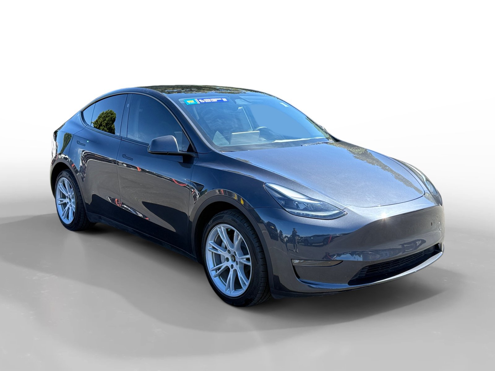 Used 2024 Tesla Model Y Long Range AWD/4WD image 7
