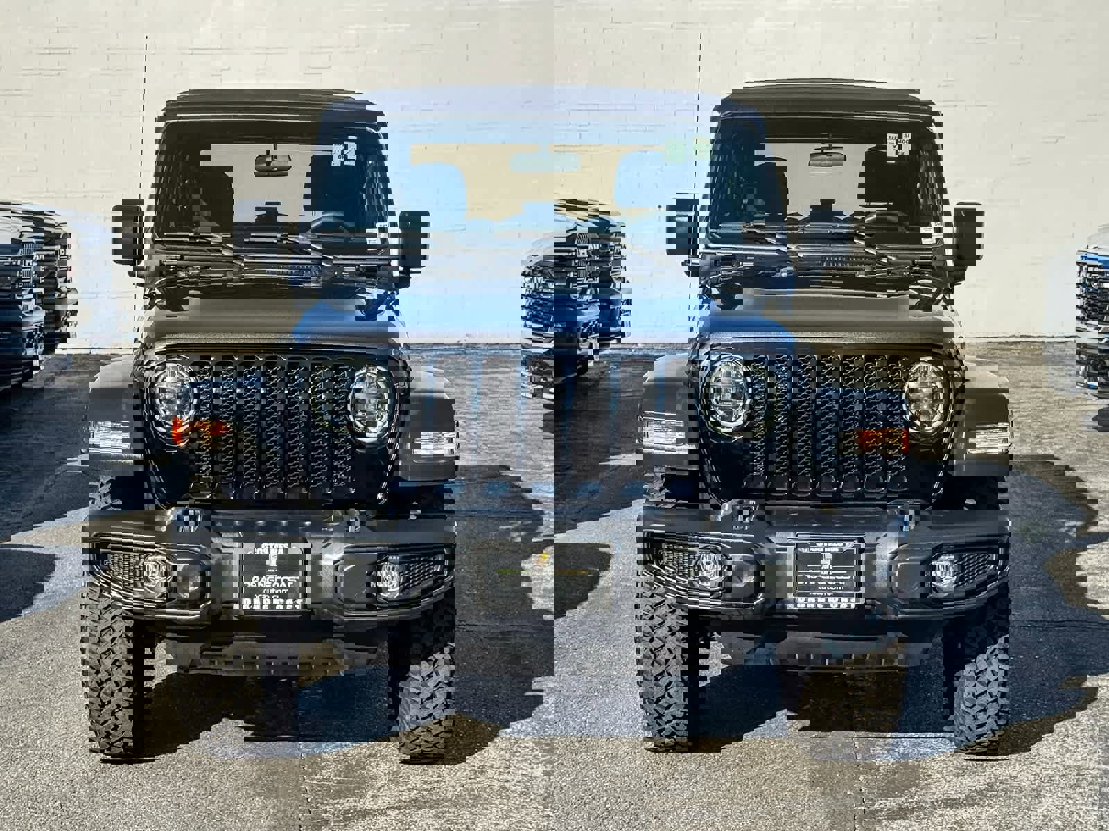 Used 2023 Jeep Wrangler Willys image 2