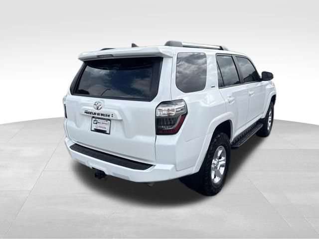 Used 2024 Toyota 4Runner SR5 Premium w/ Moonroof Package AWD/4WD image 5