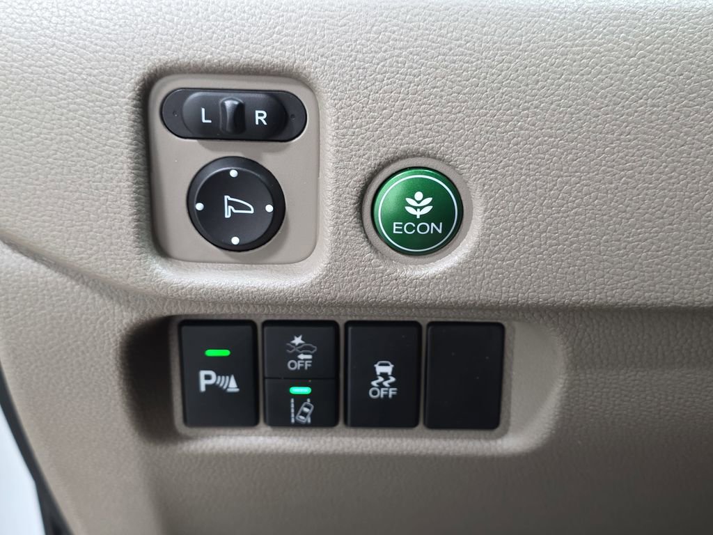 Used 2021 Honda Pilot Touring image 25