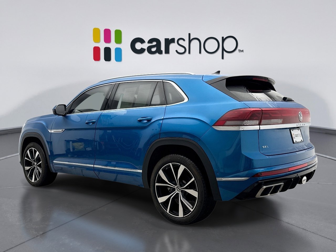 Used 2024 Volkswagen Atlas Cross Sport SEL Premium R-Line image 3