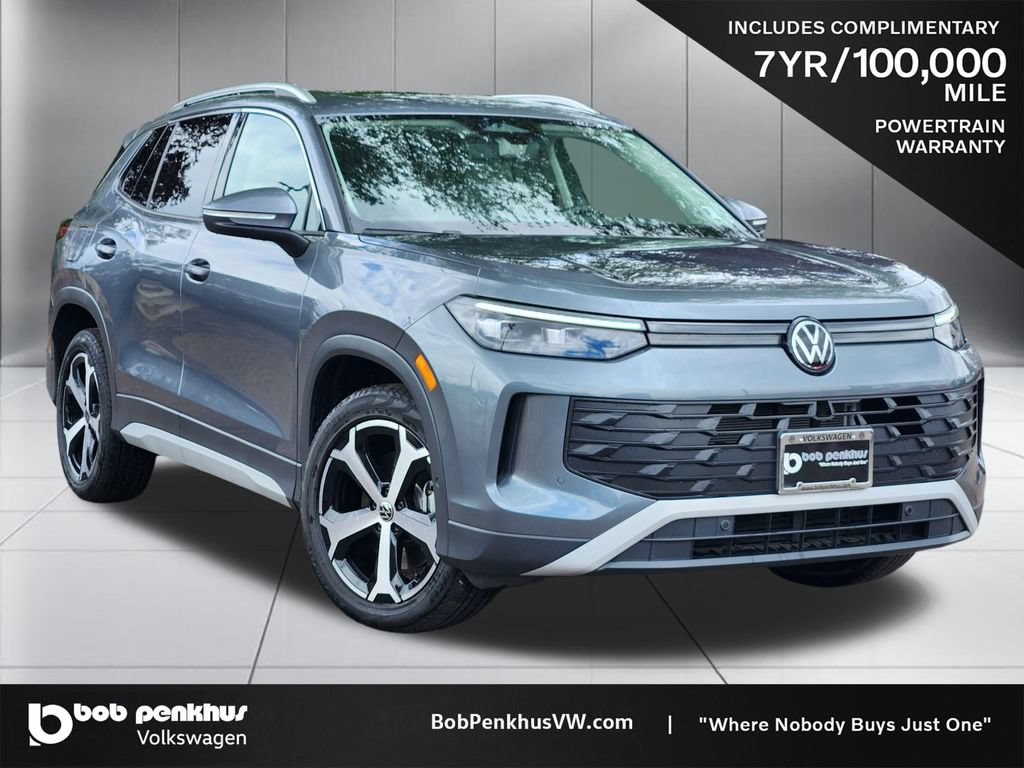 New 2025 Volkswagen Tiguan SE