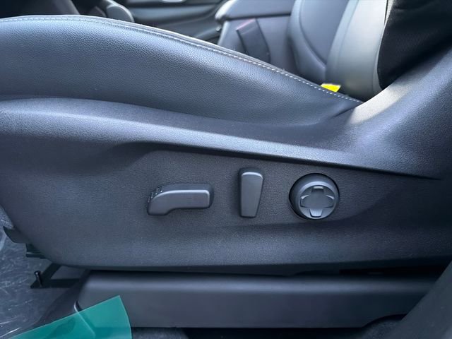 New 2025 Subaru Ascent Limited image 38