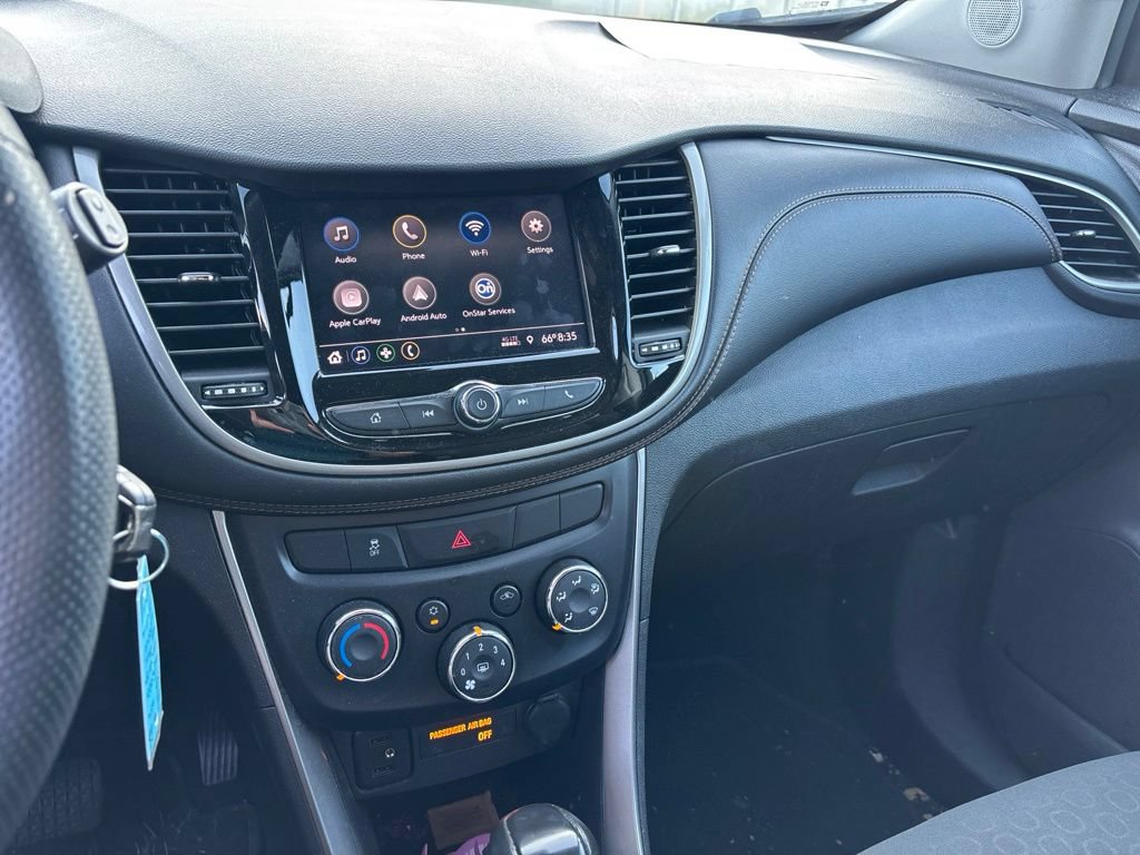 Used 2020 Chevrolet Trax LS FWD image 10