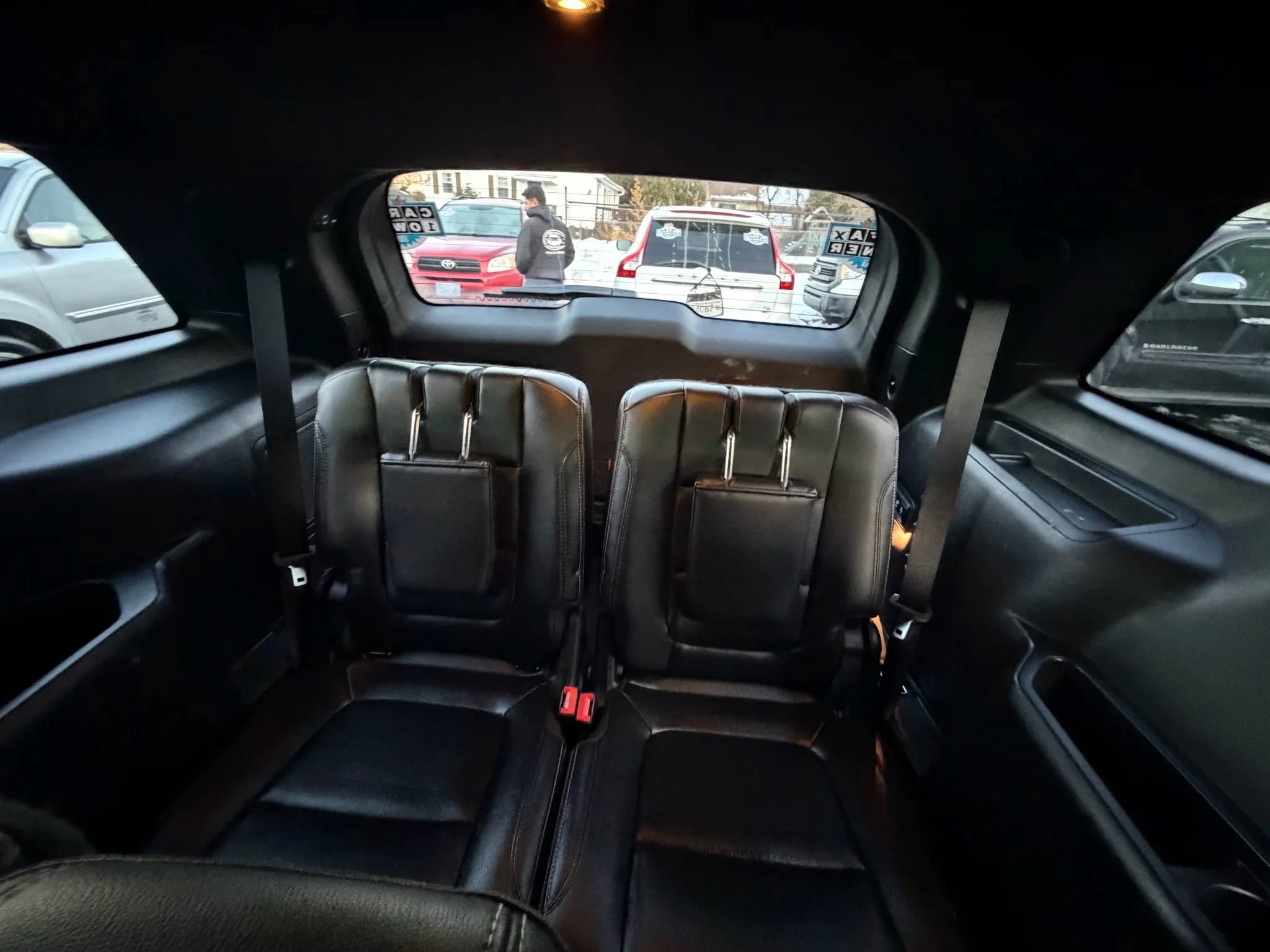 Used 2016 Ford Explorer Limited image 16