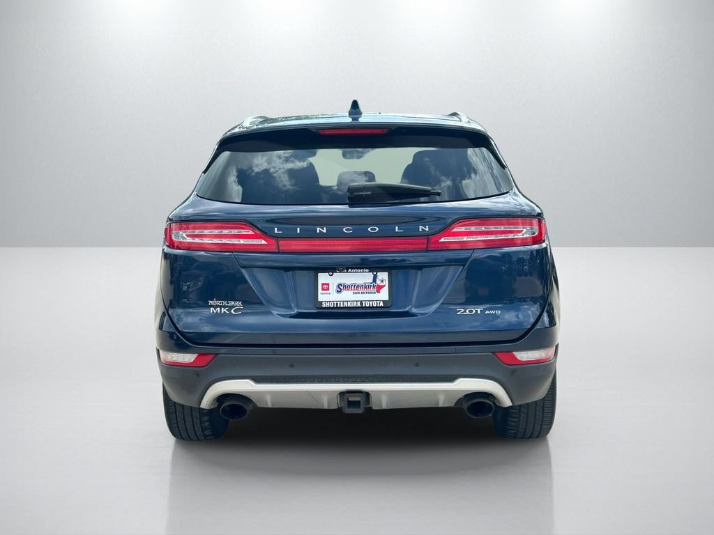 Used 2017 Lincoln MKC Reserve AWD/4WD image 6