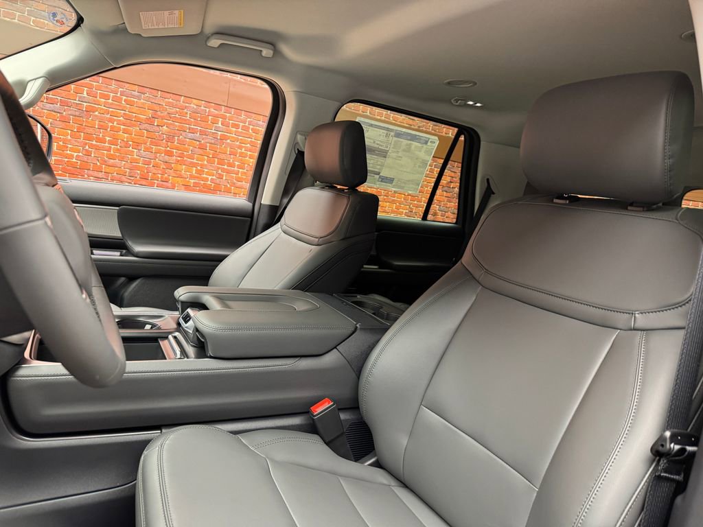 New 2026 Ford Expedition Active AWD/4WD image 22