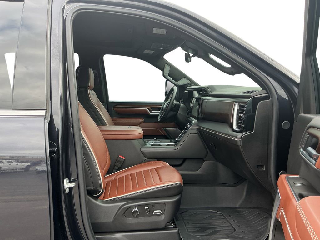 Used 2025 GMC Sierra 2500 Denali Ultimate image 22
