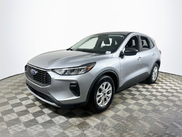 Used 2024 Ford Escape Active w/ Tech Pack #1 FWD image 7