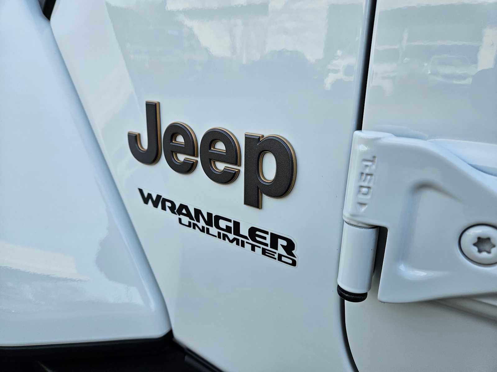 Used 2022 Jeep Wrangler Unlimited Rubicon w/ Xtreme Recon 35" Tire Package image 20