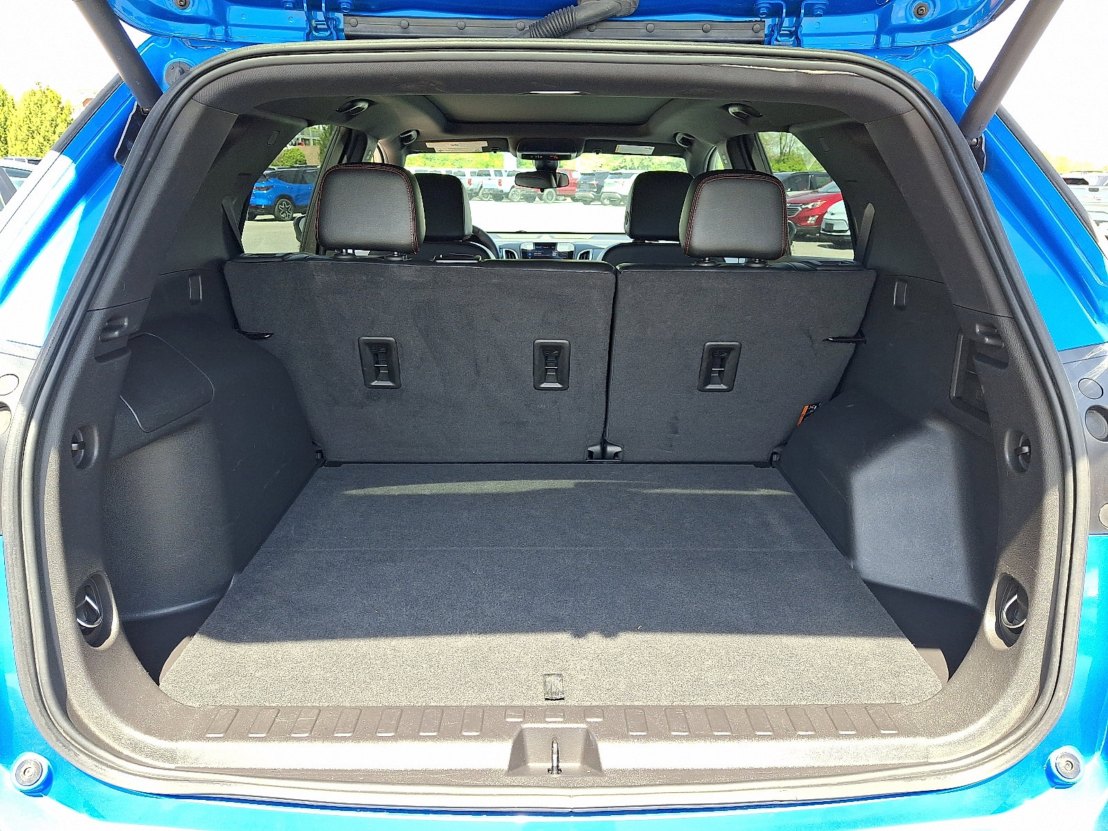 Used 2024 Chevrolet Equinox RS w/ RS Leather Package AWD/4WD image 28