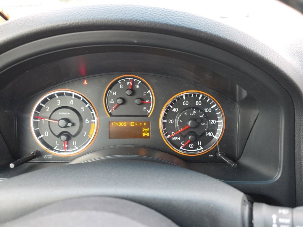 Used 2012 Nissan Armada SL w/ DVD FES Pkg AWD/4WD image 7