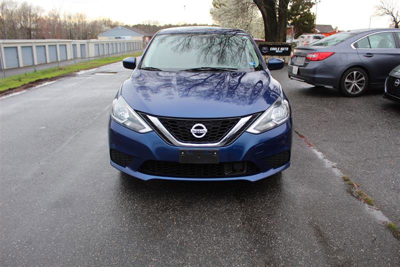 Used 2018 Nissan Sentra SV image 2
