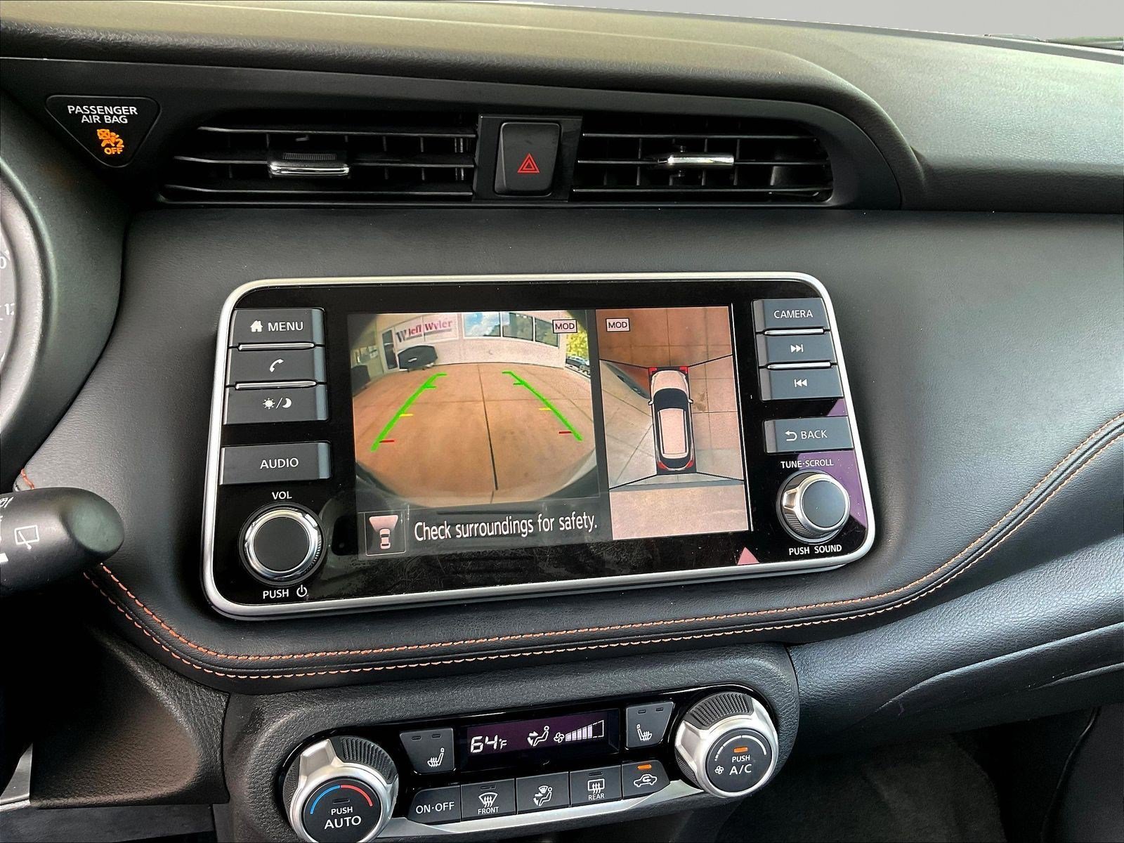Used 2020 Nissan Kicks SR w/ SR Premium Package FWD image 14