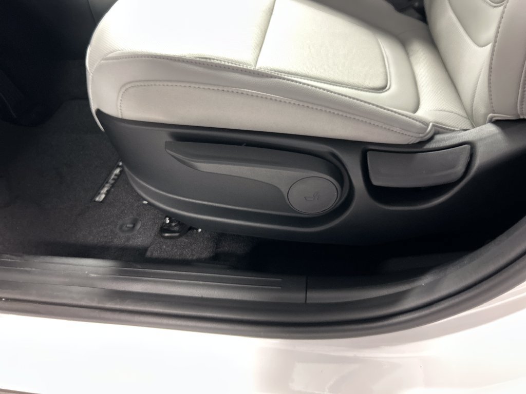 New 2027 Hyundai Santa Cruz SE AWD/4WD image 11