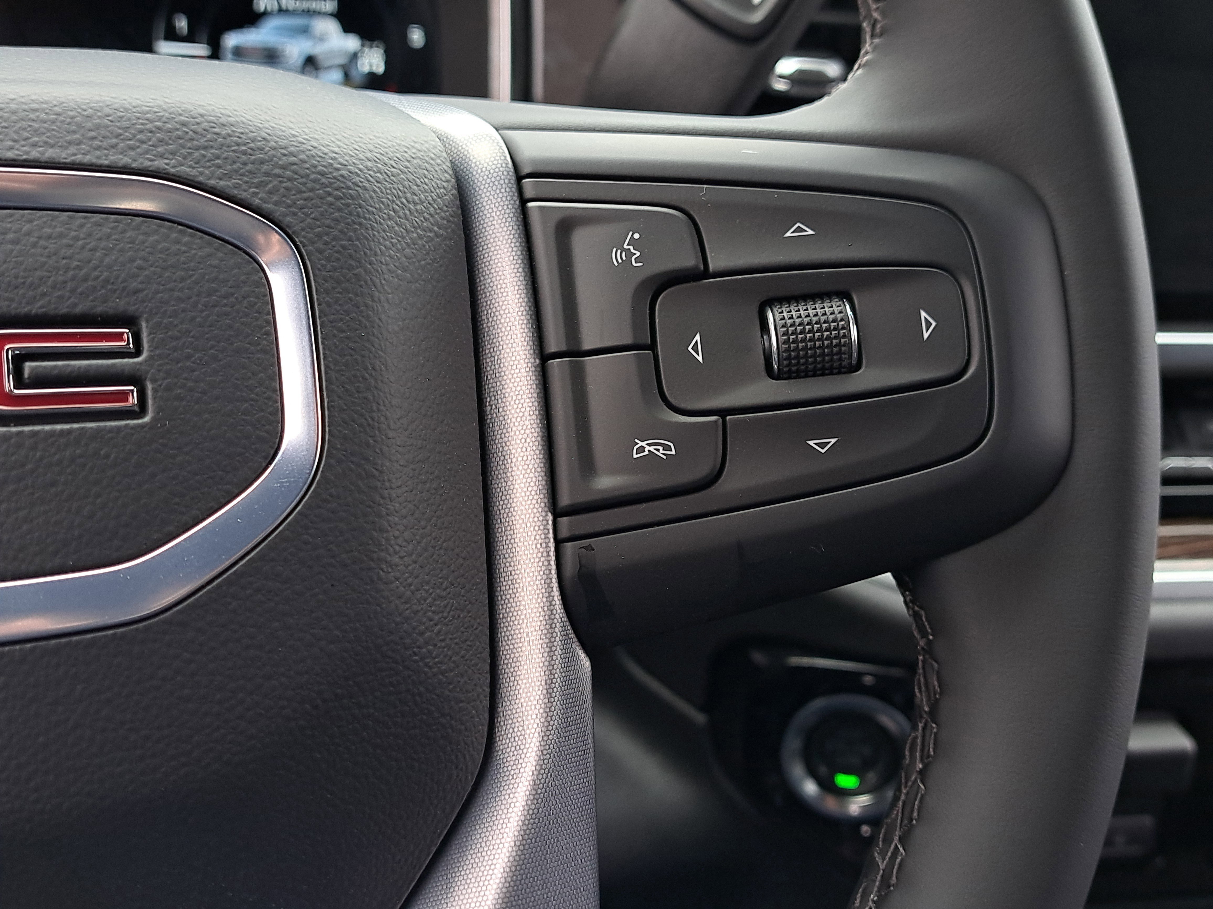 New 2025 GMC Sierra 1500 Elevation w/ LPO, Elevation Black Package image 27