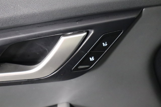 Used 2023 Kia EV6 Wind RWD image 19