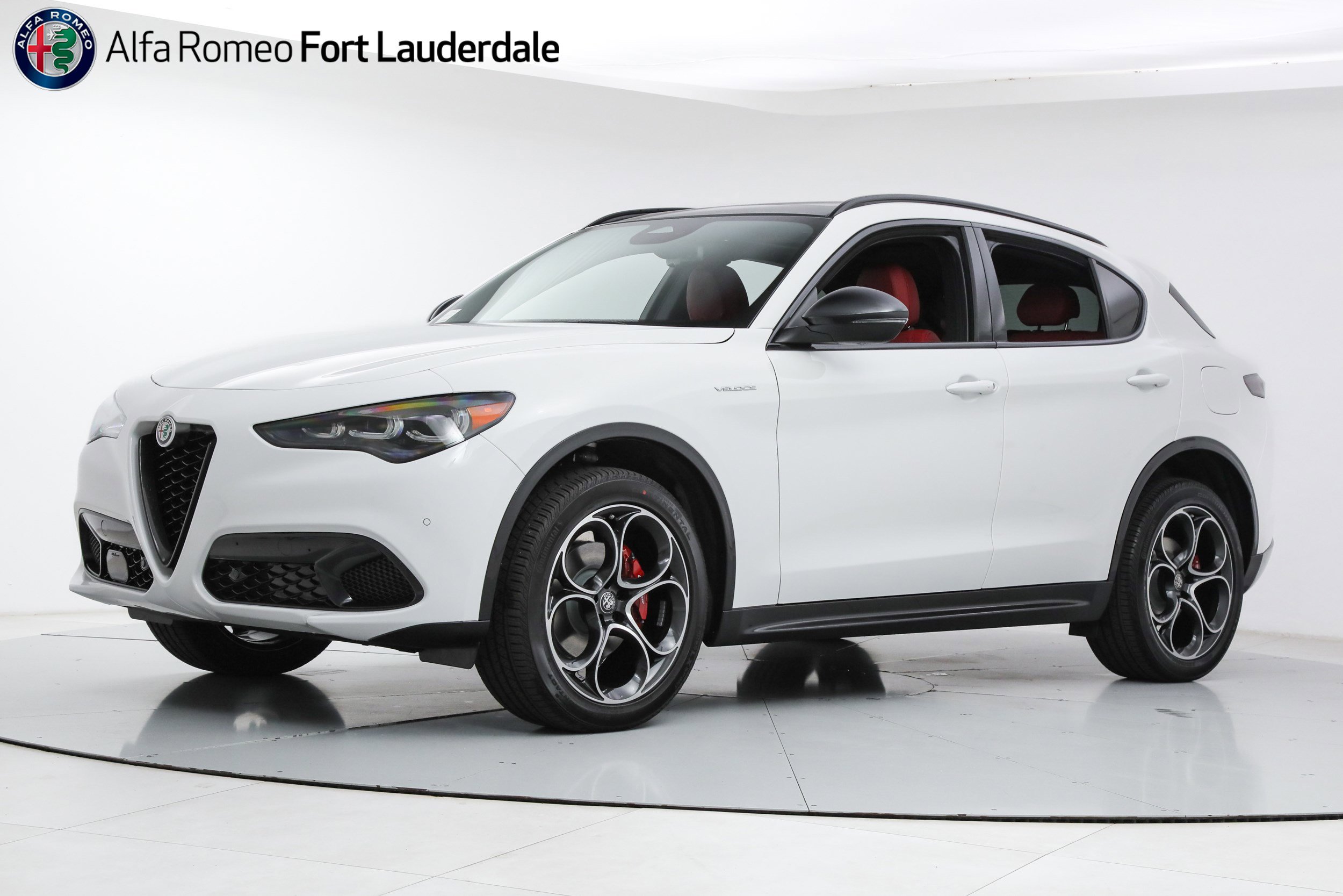 New 2026 Alfa Romeo Stelvio Sprint w/ Convenience Package AWD/4WD image 1