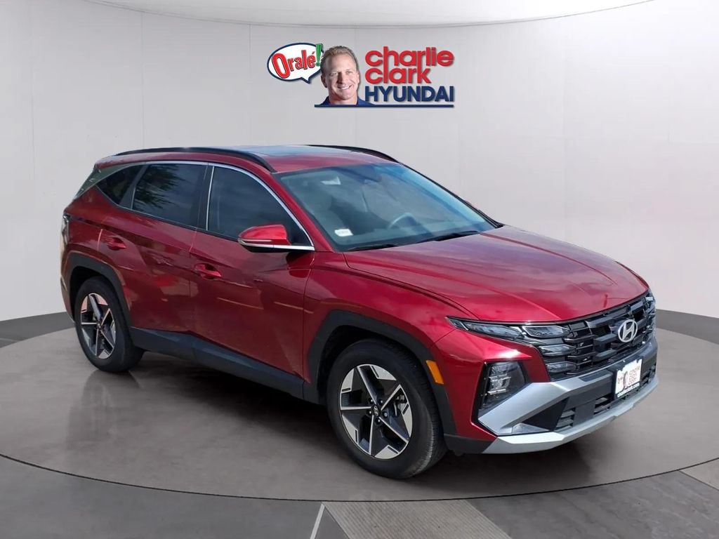 Used 2025 Hyundai Tucson SEL FWD image 7