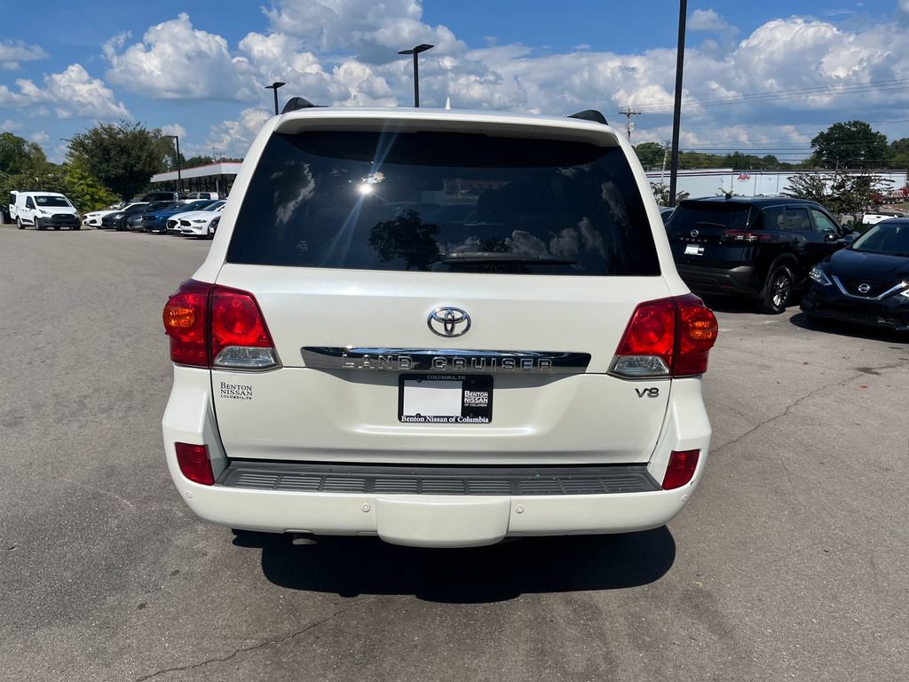Used 2015 Toyota Land Cruiser AWD/4WD image 5
