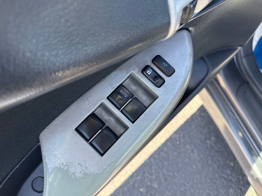 Used 2013 Toyota Corolla S image 18