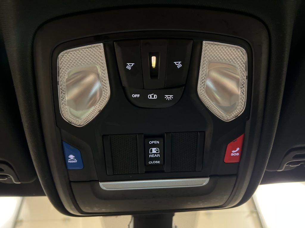 Used 2021 RAM 1500 Big Horn image 25