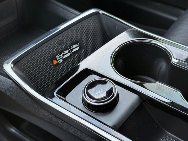 Used 2025 Chevrolet Equinox RS w/ Safety and Technology Package image 20