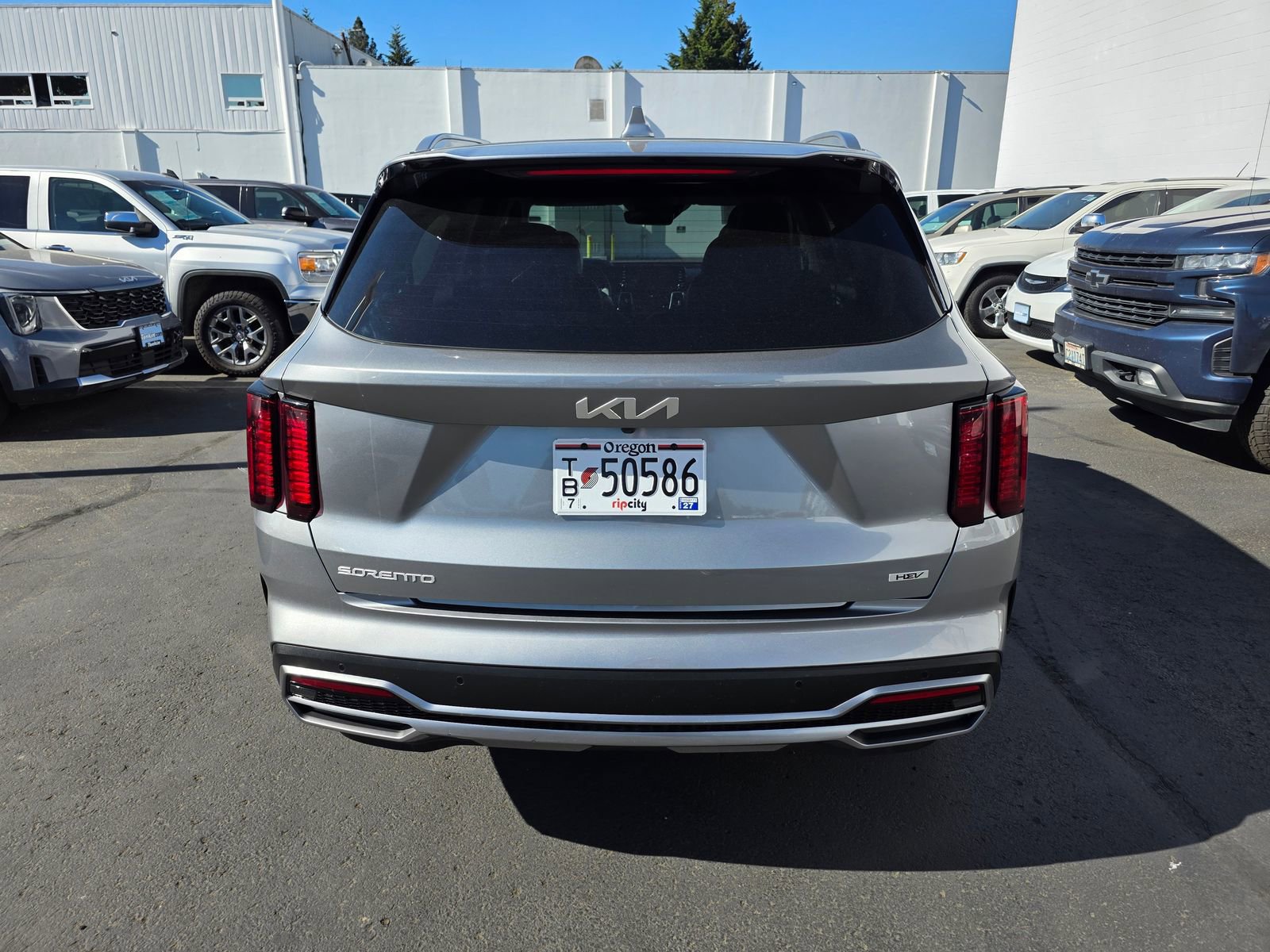 Used 2023 Kia Sorento EX w/ Panoramic Sunroof Package AWD/4WD image 6