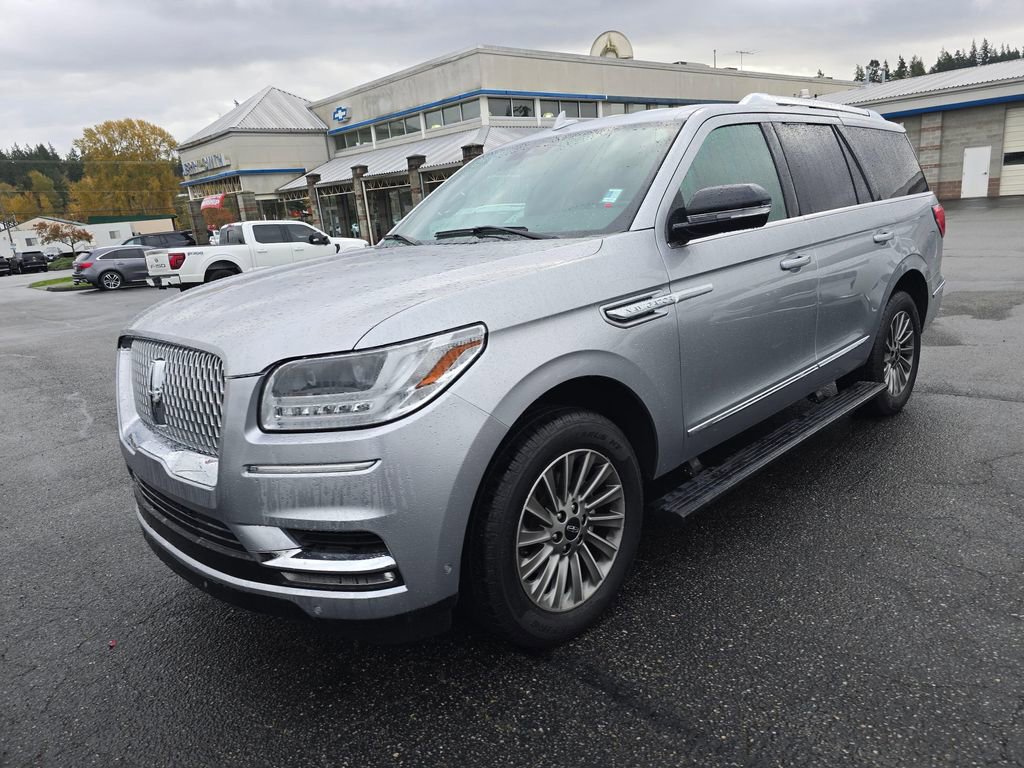 Used 2021 Lincoln Navigator 4WD image 8