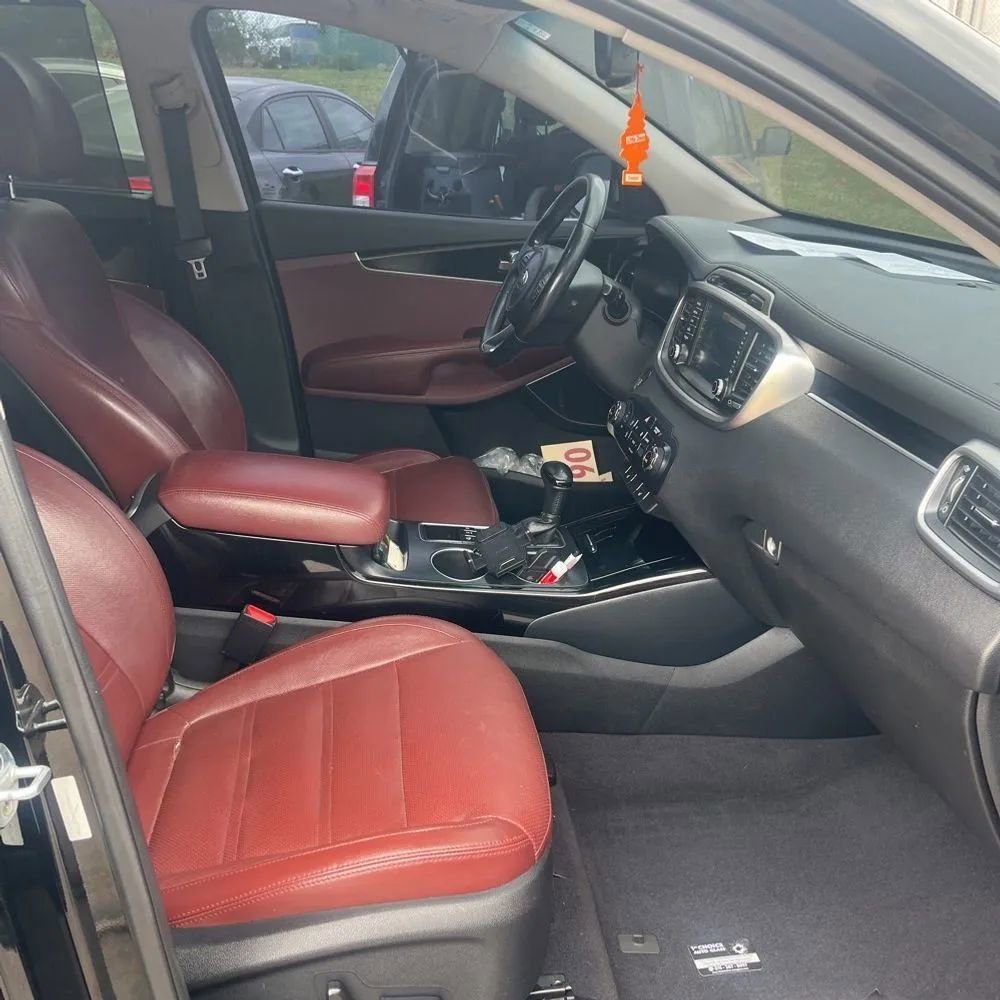 Used 2017 Kia Sorento SX AWD/4WD image 23