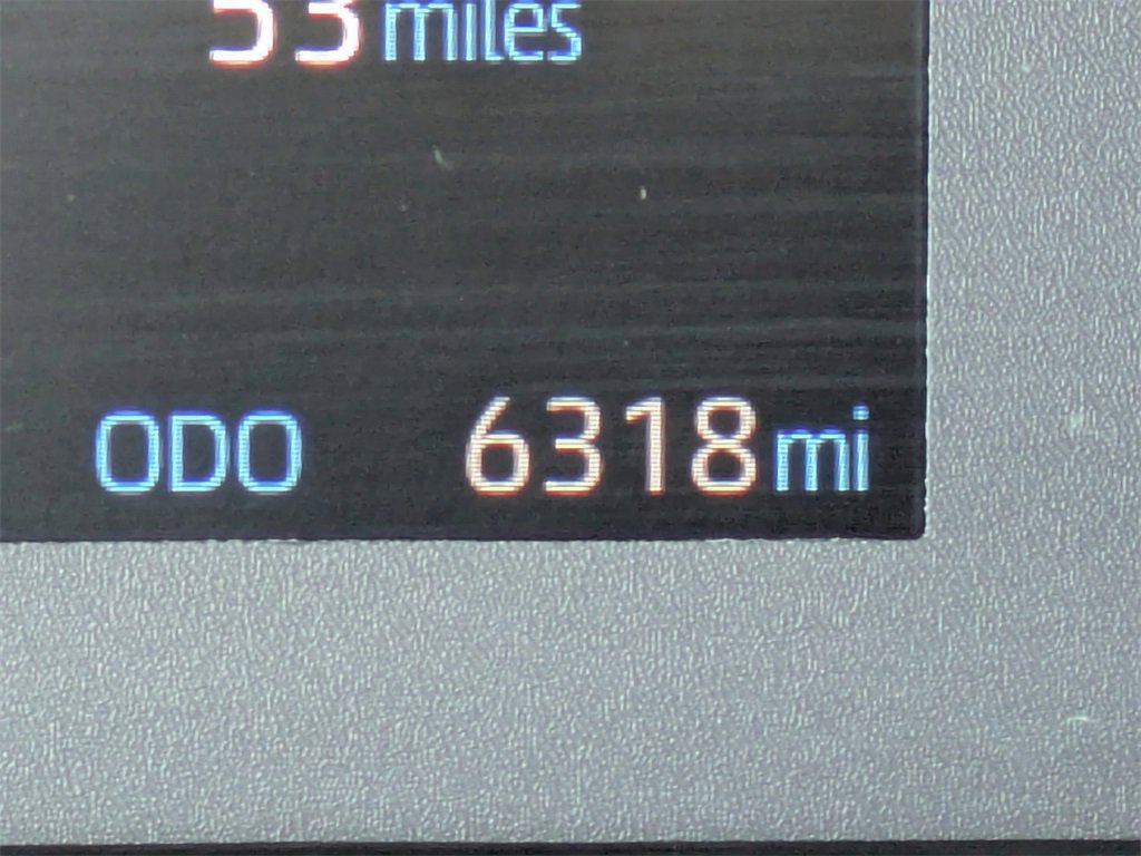 Used 2025 Toyota Corolla LE image 27