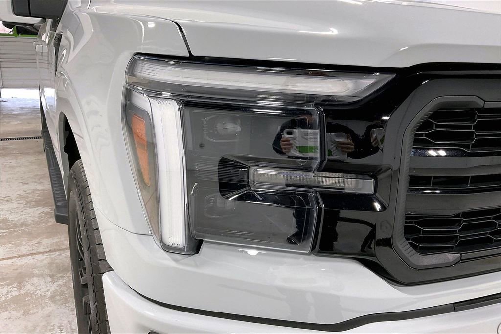 Used 2024 Ford F150 Lariat image 39