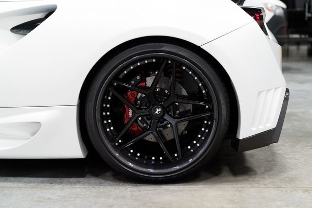 Used 2017 Ferrari 488 Spider RWD image 25