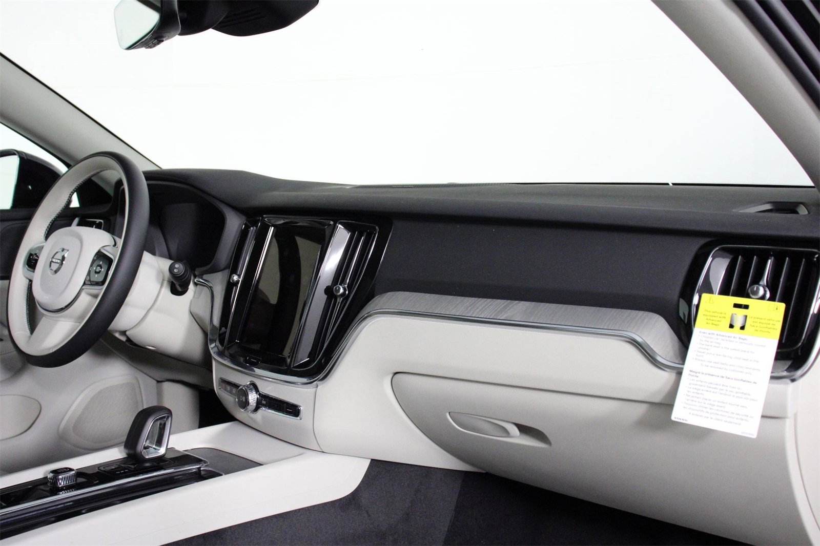 New 2026 Volvo V60 B5 Cross Country Plus w/ Climate Package image 9